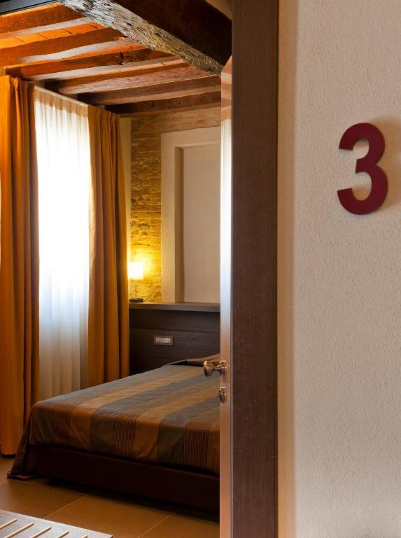Locanda Sant'Ambrogio Rivalta  Pokój zdjęcie