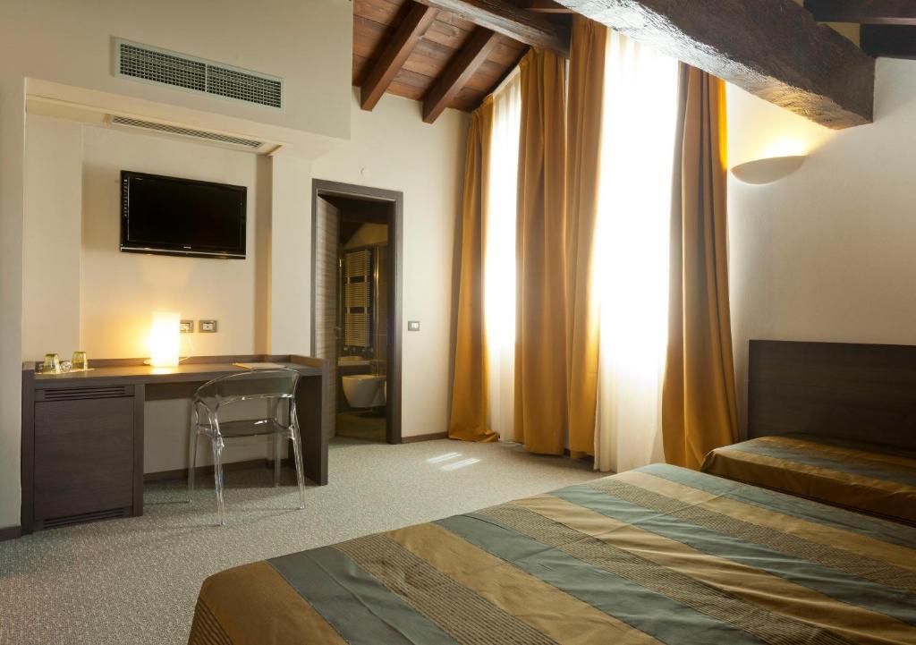 Locanda Sant'Ambrogio Rivalta  Pokój zdjęcie